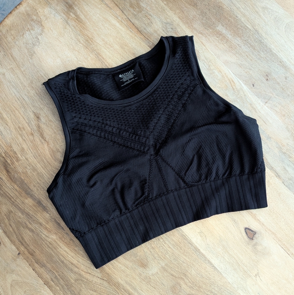 Athleta Black Textured Seamless Sports Bra Crop Top